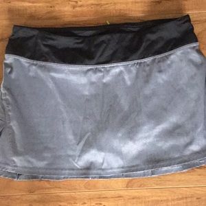 Size 8 Regular Lululemon Skirt